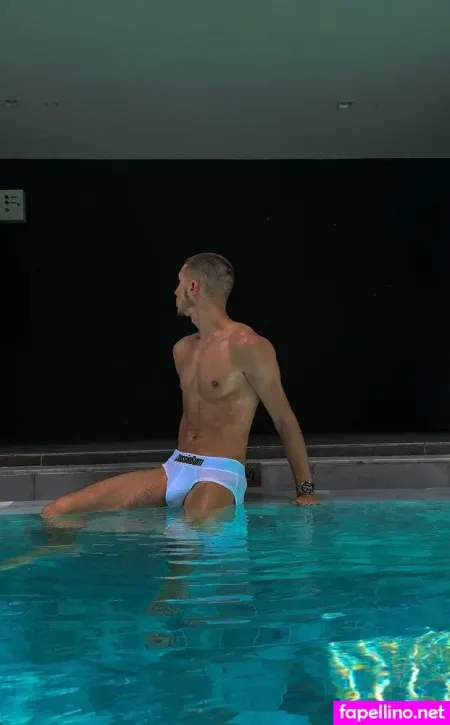 Dancing At The Bar Free OnlyFans Thumbnail #qyk6ASO5JQ