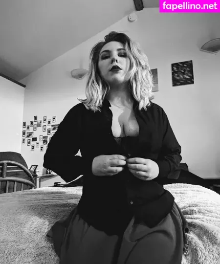 Dancingkitten OnlyFans Thumbnail #IMnZTGHc7a