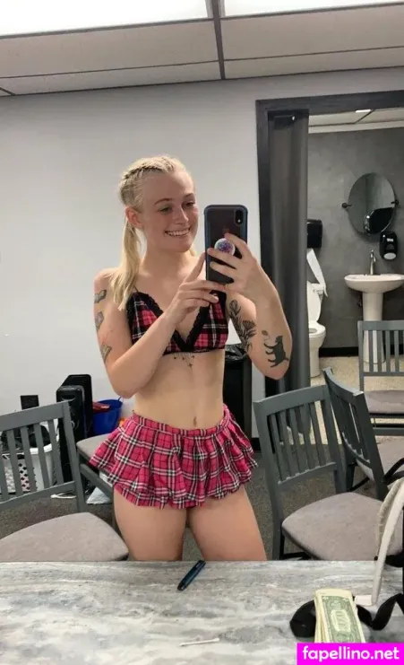 Dancingwithlucy OnlyFans Thumbnail #zr34y8ZWG9