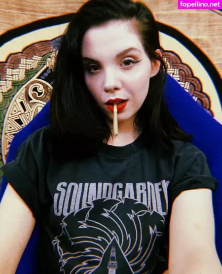 Dandyindistress OnlyFans Thumbnail #wV1jwDJ94h