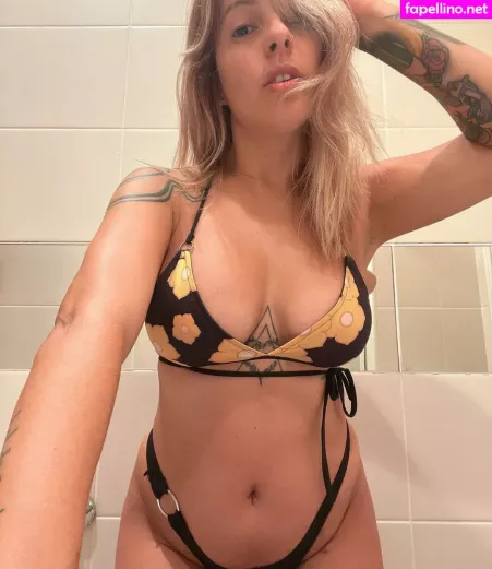 Dani Botan OnlyFans Thumbnail #HwVGE87D0b