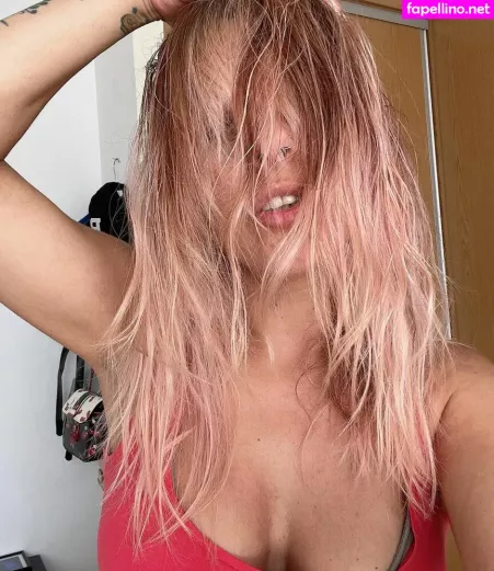 Dani Botan OnlyFans Thumbnail #T8LQy1N2mi