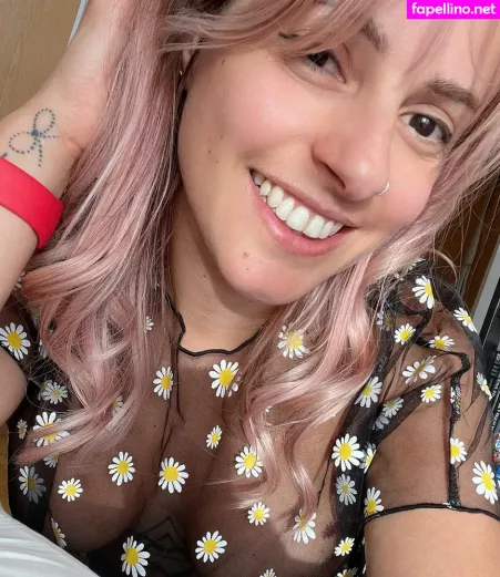 Dani Botan OnlyFans Thumbnail #ysMUpiPJMe