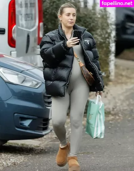 Dani Dyer OnlyFans Thumbnail #dMzD0e0cjS
