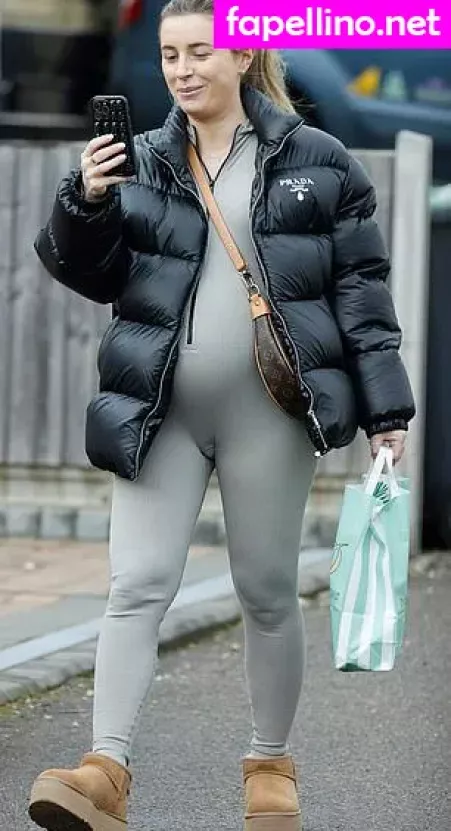 Dani Dyer OnlyFans Thumbnail #xXQOlSIM0S