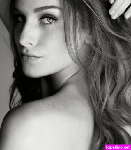 Dani Gondim OnlyFans Thumbnail #J1CbnUf4sL