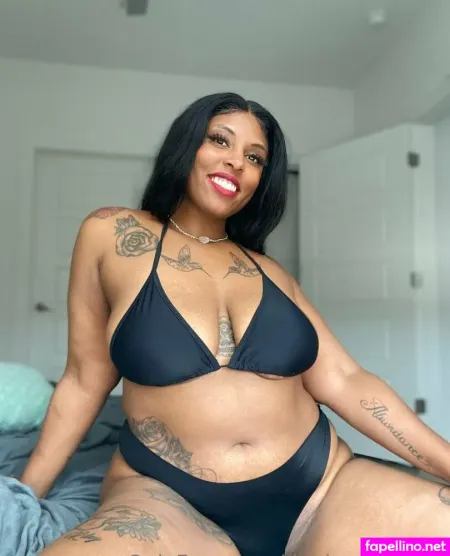 Dani Nopanties Main Profile Photo