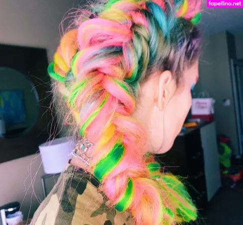 Dani Thorne OnlyFans Thumbnail #TH0Lqo5vfQ