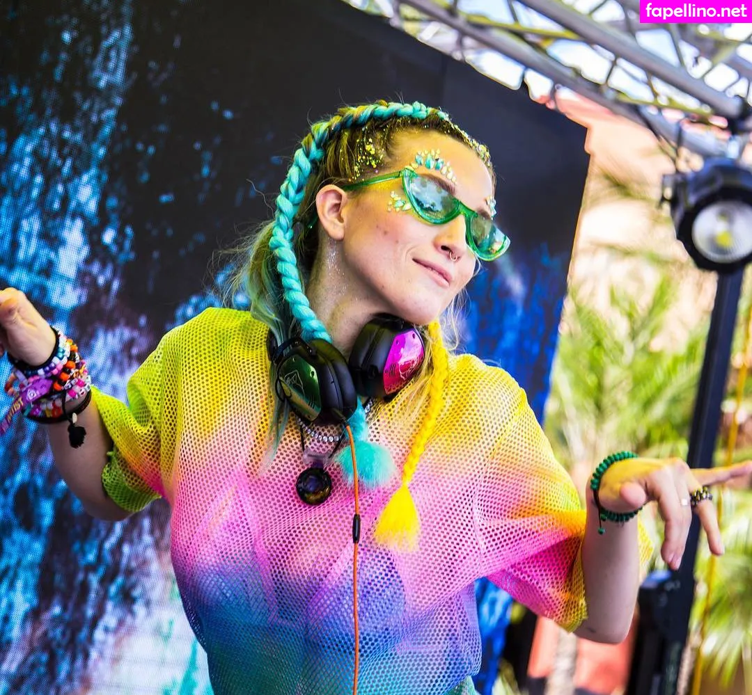 dani_thorne, kailithorne Nude Leaked OnlyFans Photo #esiLeELVCr