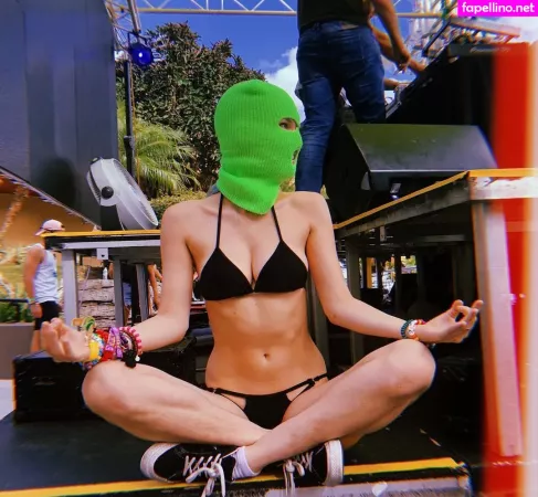 Dani Thorne OnlyFans Thumbnail #ghV31VqFUm