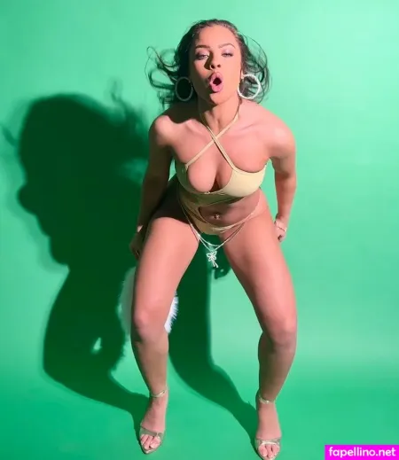 Danica Taylor OnlyFans Thumbnail #t3Afv6BY0P