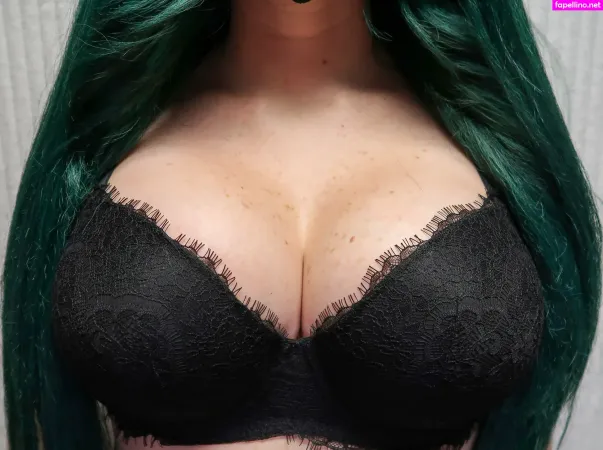 Danidoreen OnlyFans Thumbnail #DCebYg2vj9