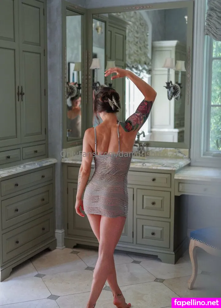 danidrishti, dellaine_yoga Nude Leaked OnlyFans Photo #rEeS03goFU