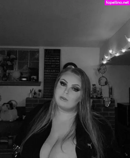 Danie Marie OnlyFans Thumbnail #jUODtR1Ao6