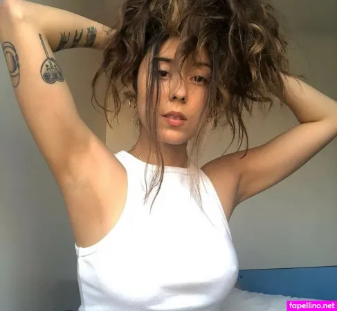 Daniela Andrade OnlyFans Thumbnail #LcOhLzqvSL