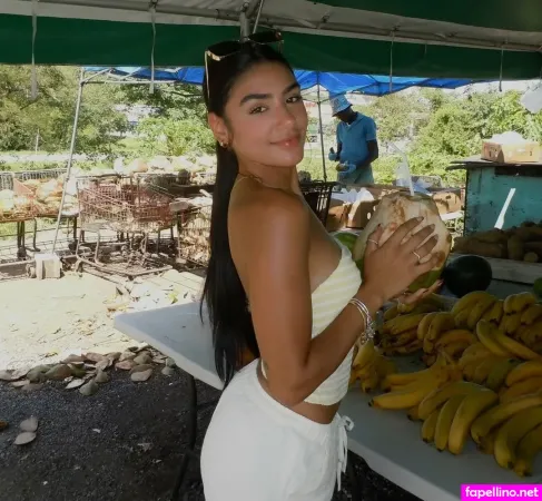 Daniela Aponte OnlyFans Thumbnail #MPyTgQv7kq