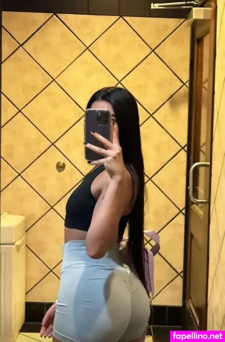 Daniela Aponte OnlyFans Thumbnail #YSxnOgAKTS