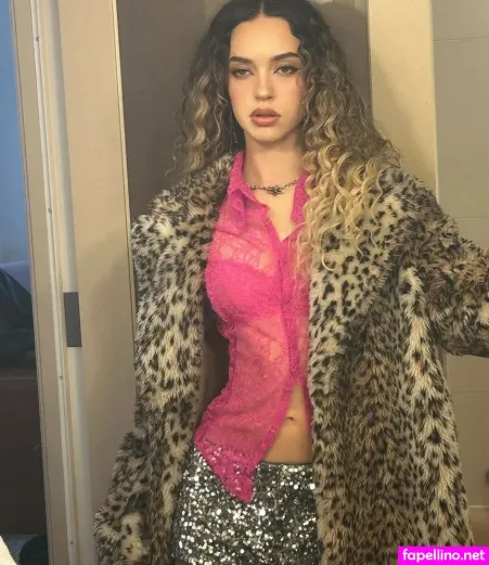 Daniela Avanzini OnlyFans Thumbnail #IJJmZgXIec