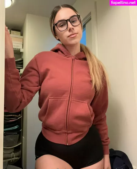 Daniela Lzj OnlyFans Thumbnail #5yz41TL8y8