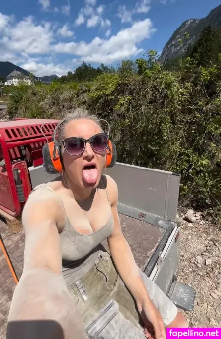 Daniela Marie Eberl OnlyFans Thumbnail #8c7nvIsdrd