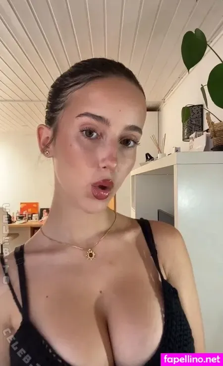 Daniela Nuez OnlyFans Thumbnail #T93U8B0ndo