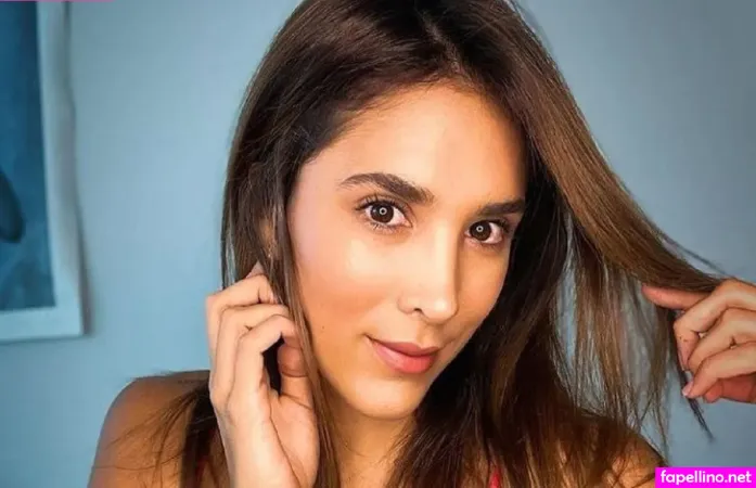 Daniela Ospina OnlyFans Thumbnail #vNpwmM86Tm