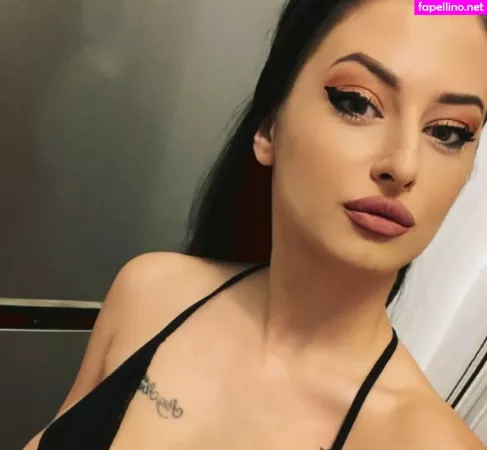 Daniela Sex OnlyFans Thumbnail #C602HGhzeg