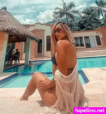 Daniela Tabares 3 OnlyFans Thumbnail #bBYU0pOVYr