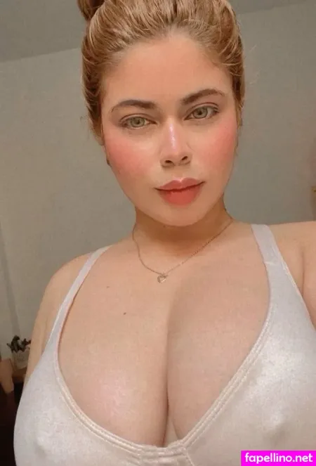 Daniela Villa OnlyFans Thumbnail #jlneJmFXWR