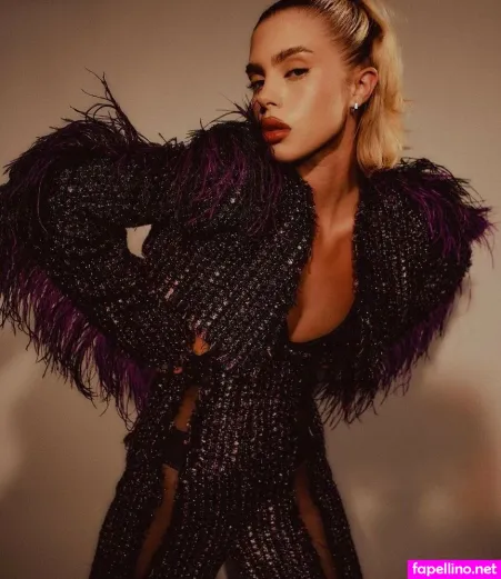 Daniela Washington OnlyFans Thumbnail #saQLJcrzA0