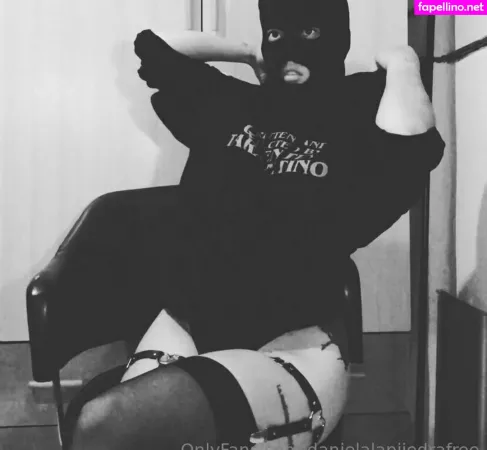 Danielalapiiedrafree OnlyFans Thumbnail #hbEjoEEZap