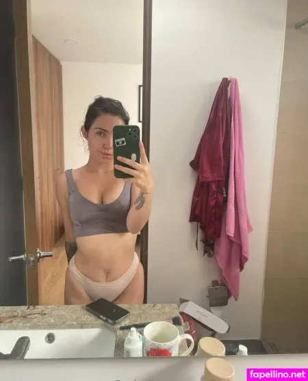 Danielaq OnlyFans Thumbnail #JdnVEnnwoX