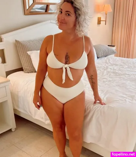Daniele Gates OnlyFans Thumbnail #08HDtQtxO0