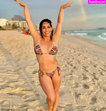 Daniele Hypolito OnlyFans Thumbnail #di0XtVYi9j