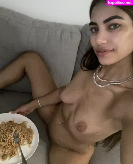 Daniella Vioti OnlyFans Thumbnail #dVPAyK3VrE