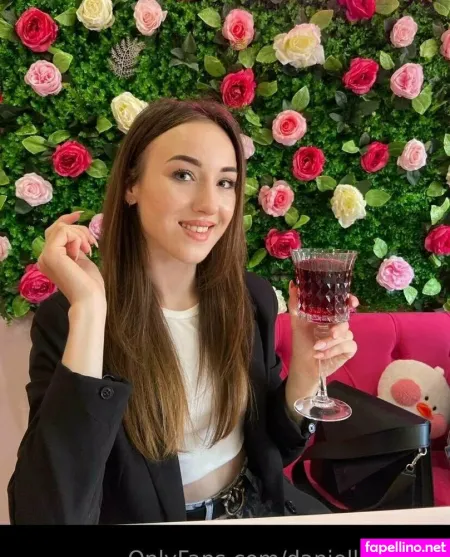 Daniella White OnlyFans Thumbnail #BD1EfYGezE