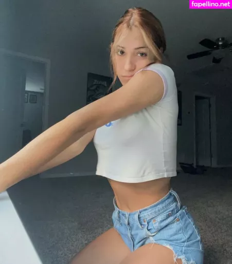 Danielle Briski OnlyFans Thumbnail #uzOJ7HIC3g