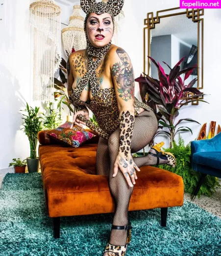 Danielle Colby OnlyFans Thumbnail #0Rra176C74