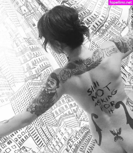 Danielle Colby OnlyFans Thumbnail #G1vixMQpom