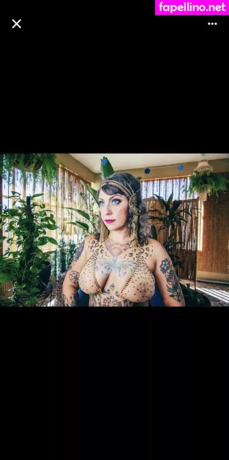 Danielle Colby OnlyFans Thumbnail #LcD6SQsD3r