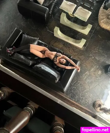 Danielle Kate OnlyFans Thumbnail #8tkesbAoSX