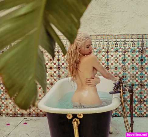 Danielle Krivak 4 OnlyFans Thumbnail #D3gSxXoLNe