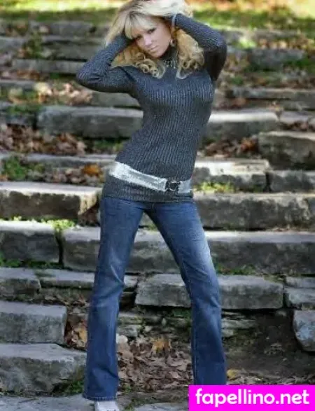 Danielle Lynn 1 OnlyFans Thumbnail #SYnJ4kP6nW