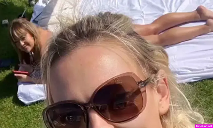 Danielle Nicholls OnlyFans Thumbnail #Eq1J5EnAW0