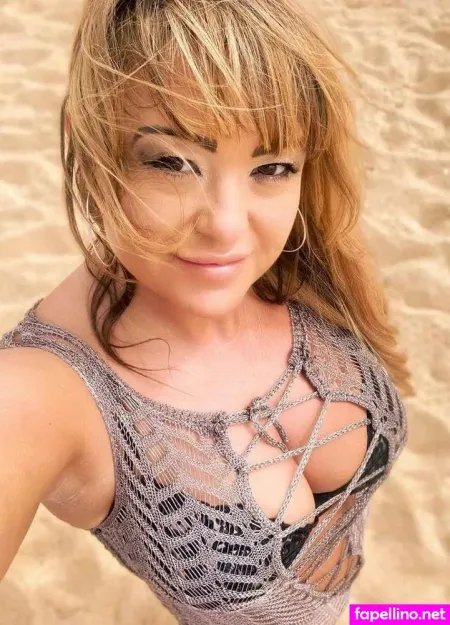 Danielle Nicholls OnlyFans Thumbnail #KhvGHF59Ft