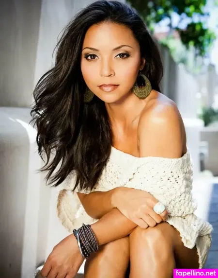 Danielle Nicolet OnlyFans Thumbnail #xQGnpv1lAg