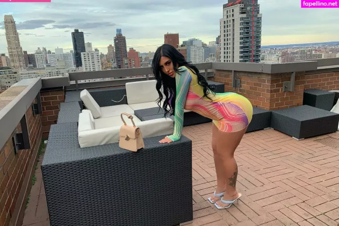 Danielle P OnlyFans Thumbnail #0Y3UV5qINN