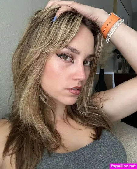 Danielle Raven OnlyFans Thumbnail #3io8aCzA7H