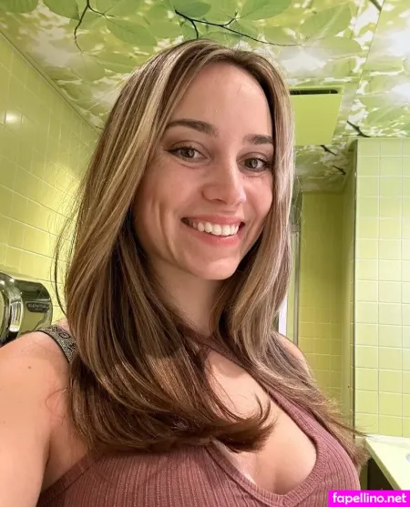 Danielle Raven OnlyFans Thumbnail #lLpbxFpSBL