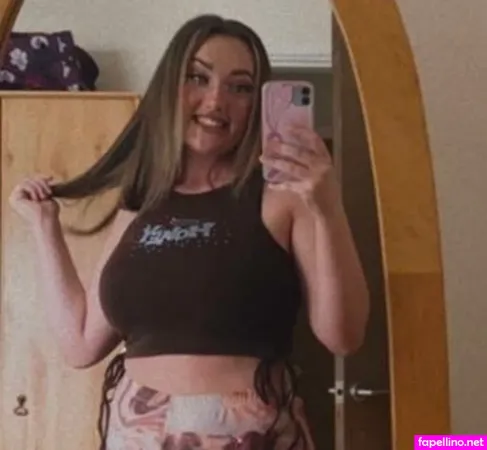Danielle Smith OnlyFans Thumbnail #Fwq9ugNDxF